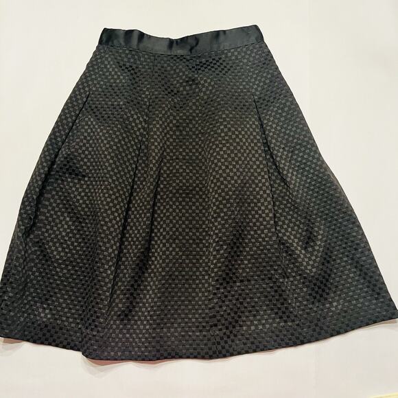 Mario Serrani Dresses & Skirts - Mario Serrani brand Black Textured Skirt Size 2 Made in Italy (A0127)